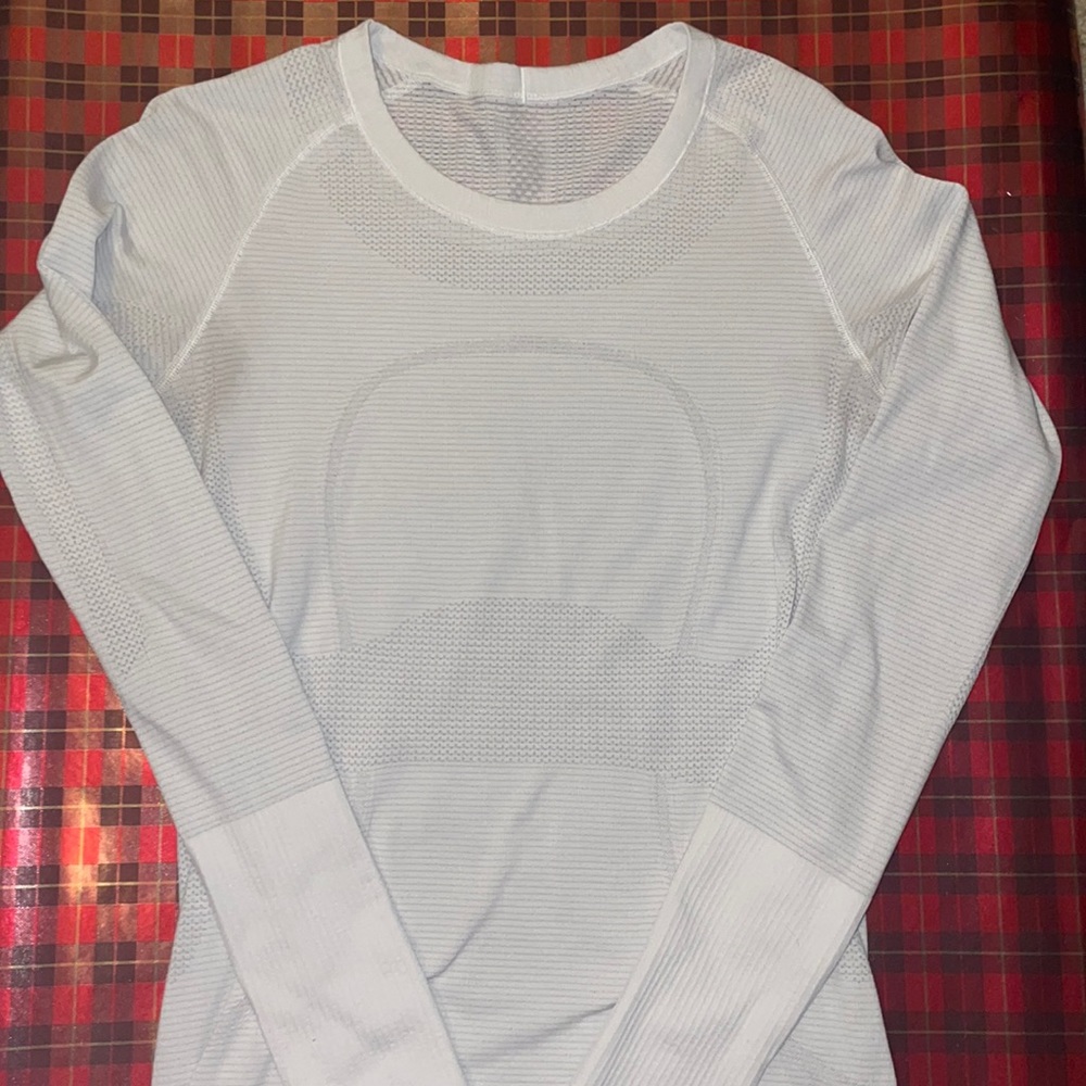 Long Sleeve Lululemon Swiftly Tech